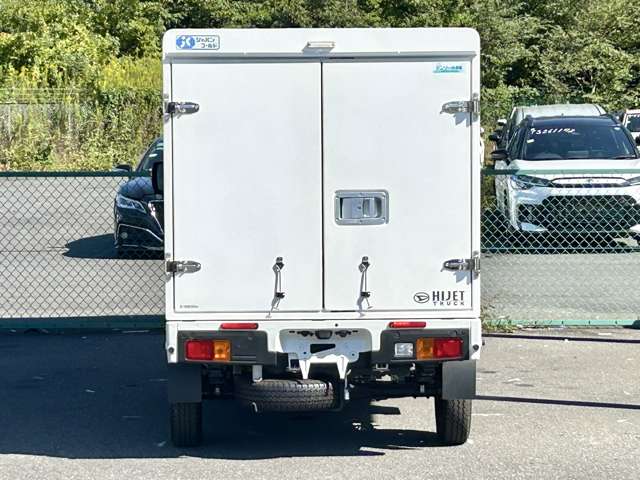 ダイハツ ハイゼットトラック ＦＲＰ中温冷蔵冷凍車 －７℃設定 R8年 () 99