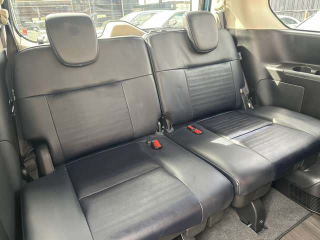 日産 セレナ １．４ Ｅ－ＰＯＷＥＲ ルキシオン R5年 (関東) 99