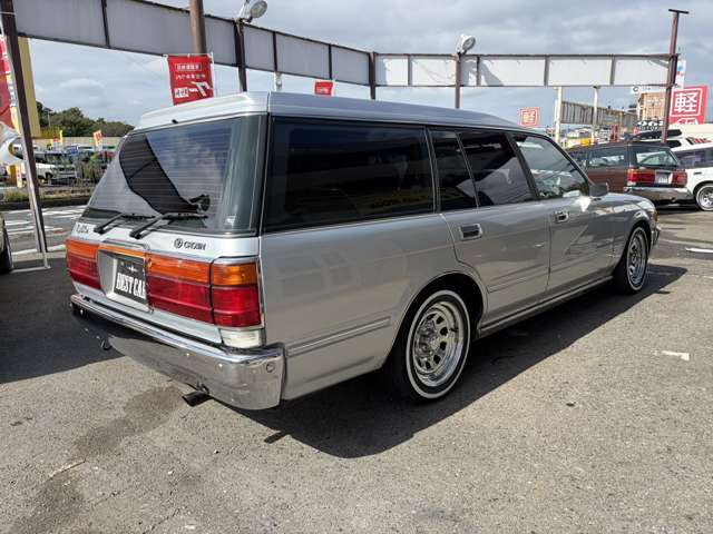 トヨタ クラウンワゴン ２．０ スーパーデラックス H8年 (関東) 99