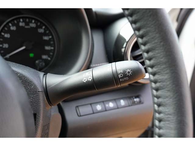 日産 キックス １．２ Ｘ （Ｅ－ＰＯＷＥＲ） R2年 (関東) 99