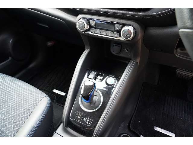 日産 キックス １．２ Ｘ （Ｅ－ＰＯＷＥＲ） R2年 (関東) 99
