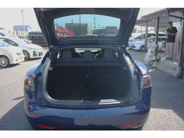 テスラ モデルＳ ＬＯＮＧ ＲＡＮＧＥ R2年 (関東) 99