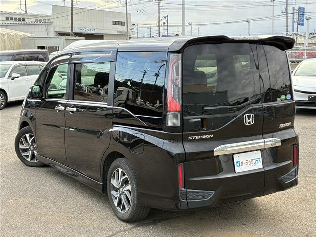 ホンダ ステップワゴン １．５ スパーダ H29年 (関東) 99