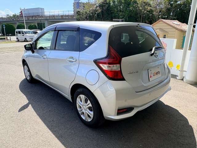 日産 ノート １．２ Ｘ H29年 (九州・沖縄) 99