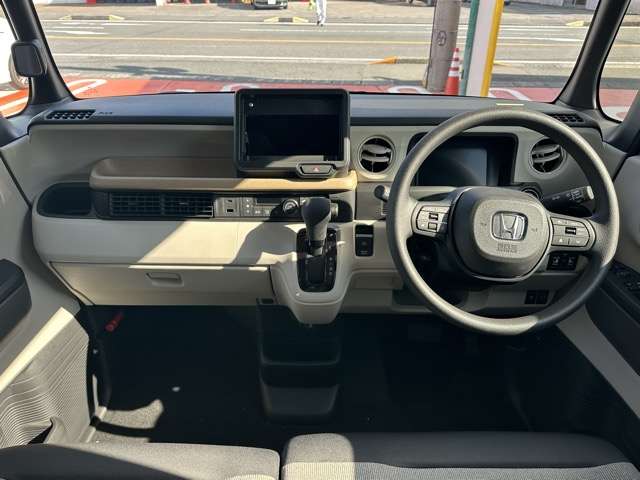 ホンダ Ｎ　ＢＯＸ ６６０ ファッションスタイル ２トーン R8年 (東海) 99