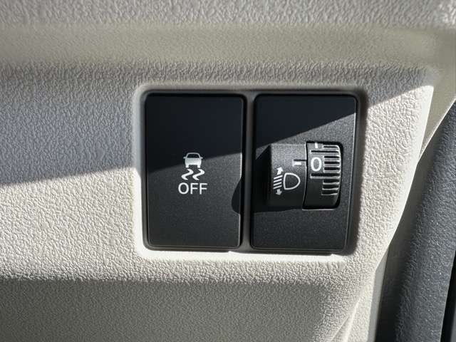 ホンダ Ｎ　ＢＯＸ ６６０ ファッションスタイル ２トーン R8年 (東海) 99