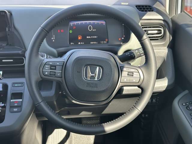 ホンダ フリード １．５ クロスター R8年 (東海) 99
