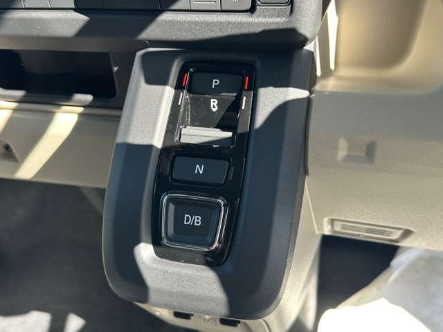 ホンダ Ｎ−ＶＡＮ　ｅ： ｅ：ファン R8年 (東海) 99