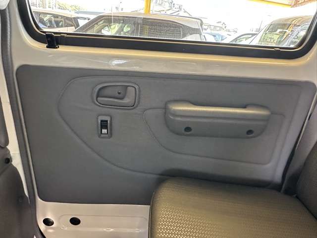 トヨタ ダイナ ２．０ ダブルキャブ ロング ジャストロー R8年 (東海) 99