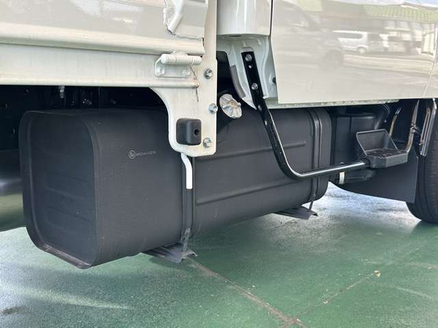 トヨタ ダイナ ２．０ ダブルキャブ ロング ジャストロー R8年 (東海) 99