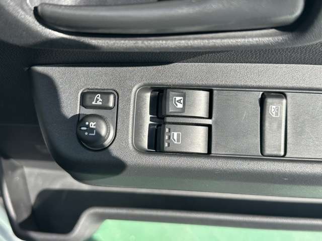 トヨタ ピクシスバン ６６０ クルーズターボ R5年 (東海) 99