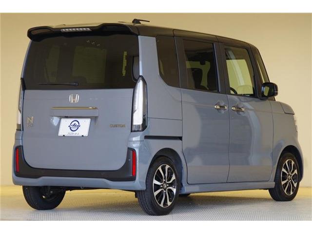 ホンダ Ｎ　ＢＯＸ カスタム ６６０ コーディネートスタイル ２トーン R7年 () 99