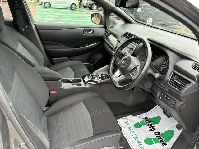 日産 リーフ Ｘ　Ｖセレクション R3年 (東海) 99