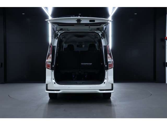 日産 セレナ １．２ Ｅ－ＰＯＷＥＲ ハイウェイスター Ｖ R1年 (北海道) 99