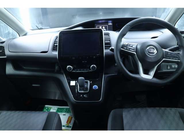 日産 セレナ １．２ Ｅ－ＰＯＷＥＲ ハイウェイスター Ｖ R1年 (北海道) 99