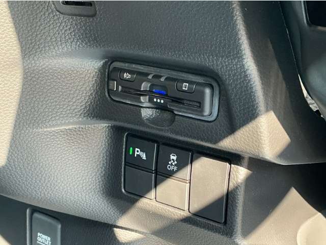 ホンダ Ｎ　ＢＯＸ カスタム ６６０ Ｌ R4年 () 99