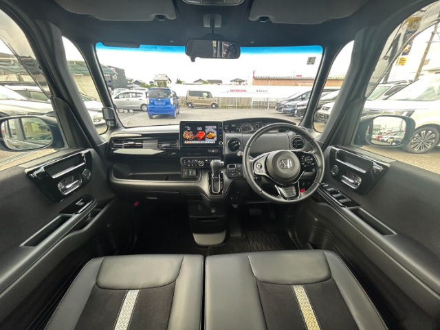 ホンダ Ｎ　ＢＯＸ カスタム ６６０ Ｌ ターボ R4年 (九州・沖縄) 99