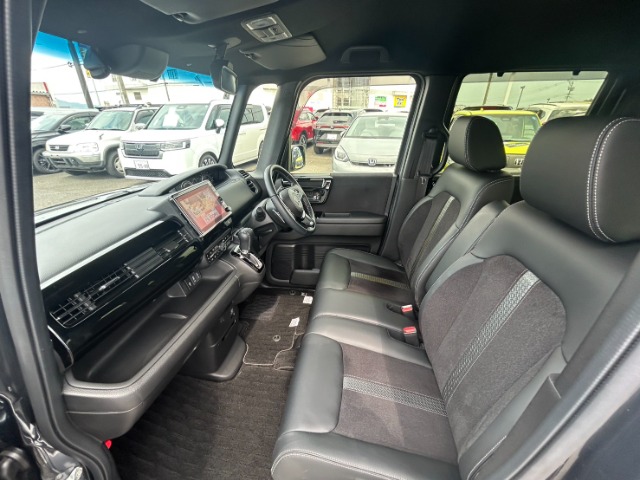 ホンダ Ｎ　ＢＯＸ カスタム ６６０ Ｌ ターボ R4年 (九州・沖縄) 99