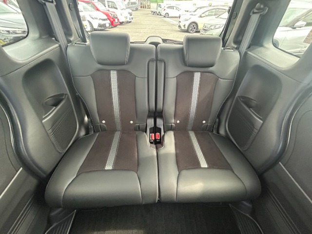 ホンダ Ｎ　ＢＯＸ カスタム ６６０ Ｌ ターボ R4年 (九州・沖縄) 99