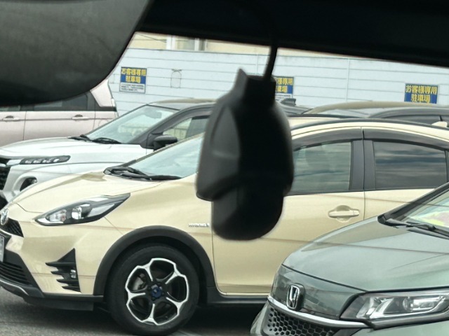 ホンダ Ｎ　ＢＯＸ カスタム ６６０ Ｌ ターボ R4年 (九州・沖縄) 99