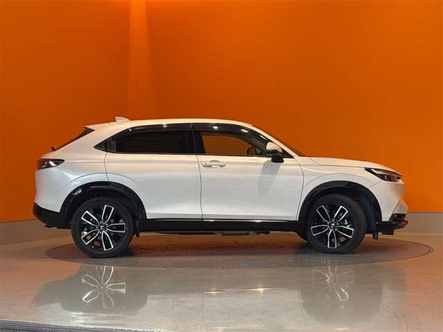ホンダ ヴェゼル １．５ Ｅ：ＨＥＶ Ｚ R3年 (近畿) 99