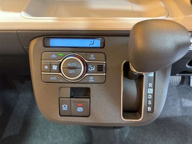 ダイハツ ムーヴ　キャンバス ６６０ ストライプス Ｇ R8年 (近畿) 99
