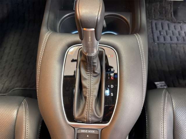 ホンダ ＺＲ−Ｖ １．５ Ｚ R5年 (近畿) 99