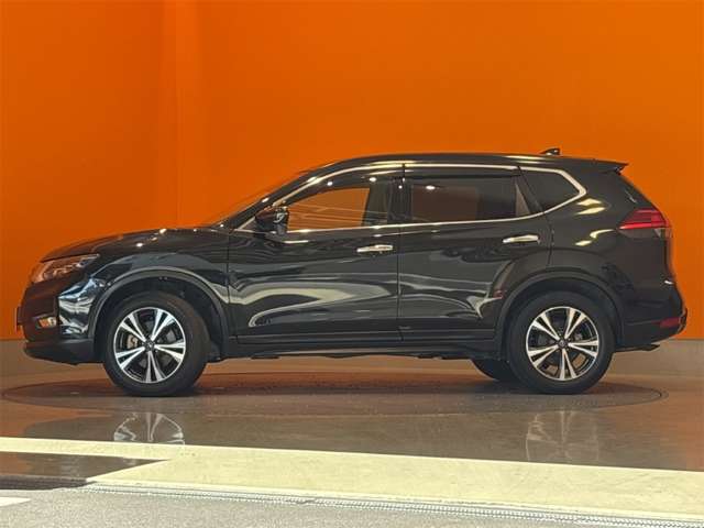 日産 エクストレイル ２．０ ２０Ｘ ３列車 H30年 (近畿) 99
