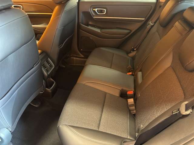 ホンダ ヴェゼル １．５ Ｅ：ＨＥＶ Ｚ R8年 (近畿) 99