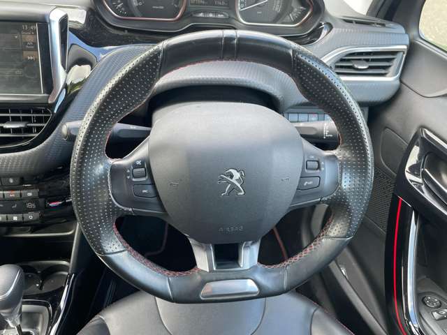 プジョー ２００８ ＧＴライン H29年 (東北) 99