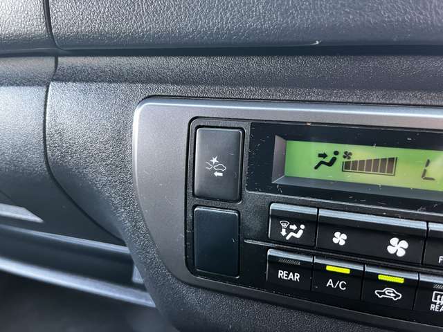 トヨタ ハイエースバン ２．８ スーパーＧＬ ダークプライムＩＩワイド ミドルルーフ ロングボディ ディーゼルターボ R3年 (関東) 99