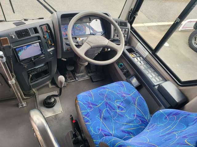 日野自動車 メルファ ４６人乗リ H23年 (関東) 99