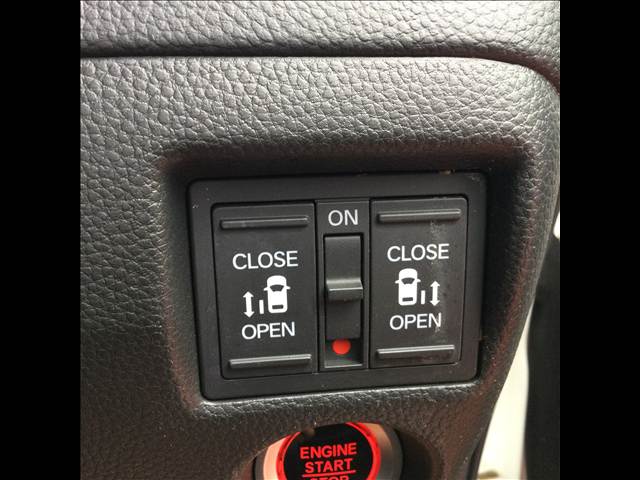 ホンダ Ｎ　ＢＯＸ カスタム ６６０ Ｌ R3年 (関東) 99