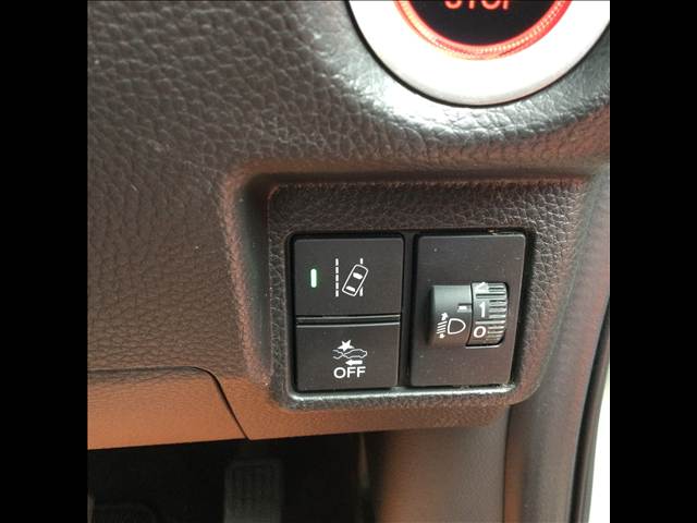 ホンダ Ｎ　ＢＯＸ カスタム ６６０ Ｌ R3年 (関東) 99
