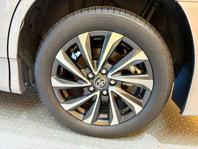 トヨタ ヴォクシー ２．０ Ｓ－Ｚ R8年 (近畿) 99