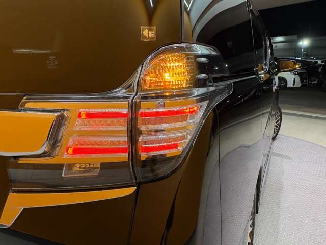 トヨタ ヴェルファイア ２．５ Ｚ Ｇエディション H28年 (近畿) 99