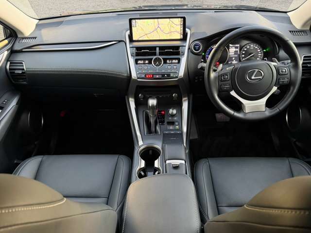レクサス ＮＸ３００ｈ ３００Ｈ バージョンＬ ４ＷＤ R3年 (近畿) 99