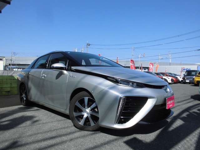 トヨタ ＭＩＲＡＩ ベースモデル H28年 (近畿) 99
