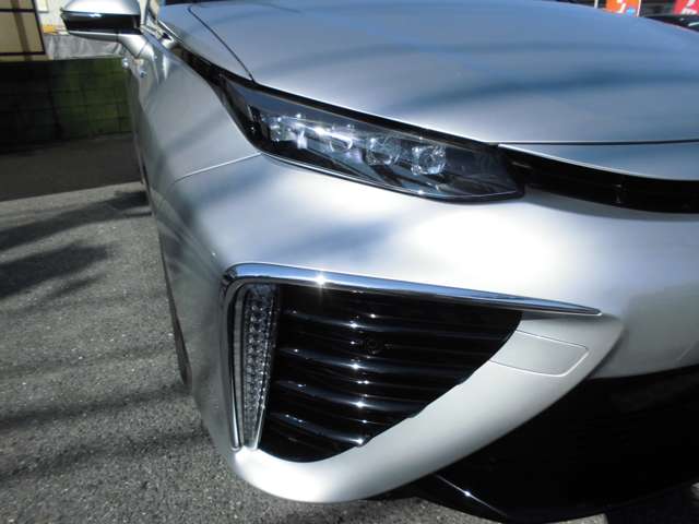 トヨタ ＭＩＲＡＩ ベースモデル H28年 (近畿) 99