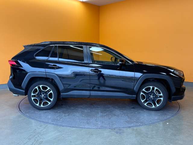 トヨタ ＲＡＶ４ ２．０ アドベンチャー ４ＷＤ R2年 (近畿) 99