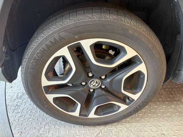 トヨタ ＲＡＶ４ ２．０ アドベンチャー ４ＷＤ R2年 (近畿) 99