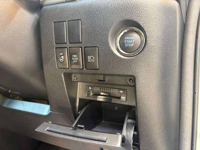 トヨタ アルファード ２．５ Ｓ Ｃパッケージ R2年 (近畿) 99