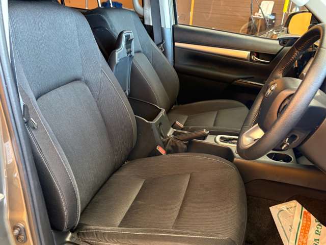 トヨタ ハイラックス ２．４ Ｚ ディーゼルターボ ４ＷＤ R4年 (近畿) 99