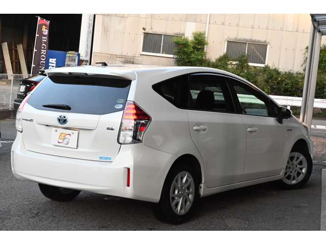 トヨタ プリウスΑ １．８ Ｓ H27年 (近畿) 99