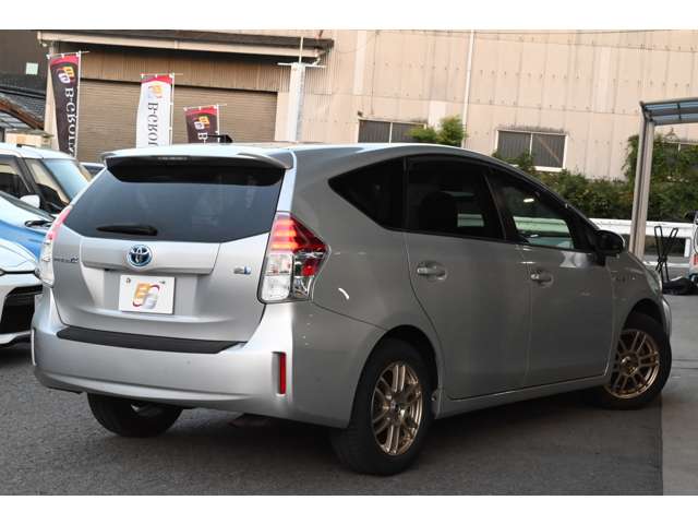 トヨタ プリウスΑ １．８ Ｇ H27年 (近畿) 99