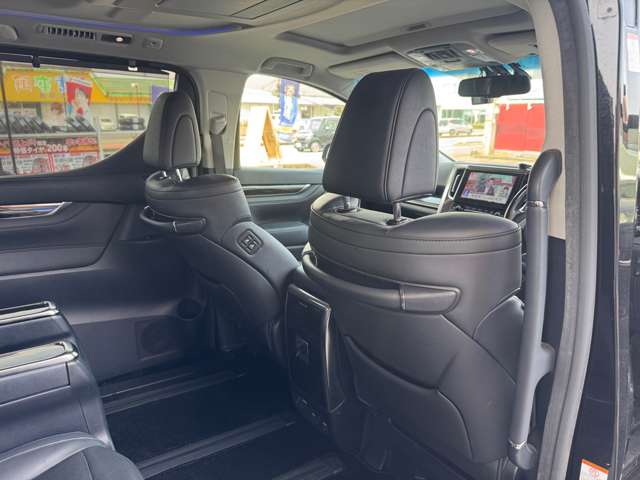 トヨタ アルファード　ハイブリッド ハイブリッド ２．５ ＳＲ Ｃパッケージ Ｅ－ＦＯＵＲ ４ＷＤ H29年 (九州・沖縄) 99