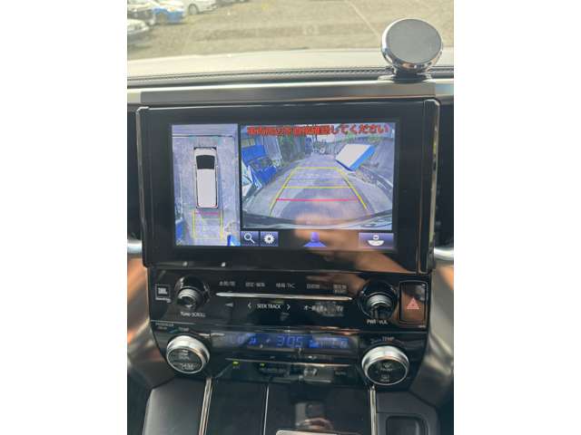 トヨタ アルファード　ハイブリッド ハイブリッド ２．５ ＳＲ Ｃパッケージ Ｅ－ＦＯＵＲ ４ＷＤ H29年 (九州・沖縄) 99