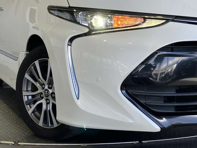 トヨタ エスティマ ２．４ アエラス プレミアム H29年 (近畿) 99