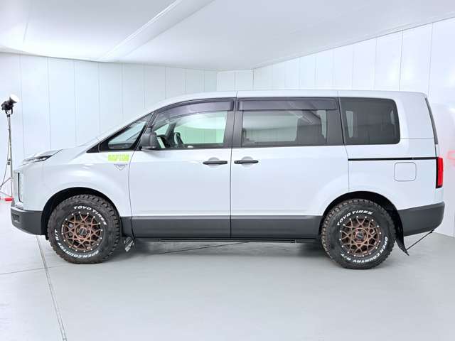 三菱 デリカ　Ｄ：５ ２．２ Ｐ ディーゼルターボ ４ＷＤ R6年 (関東) 99