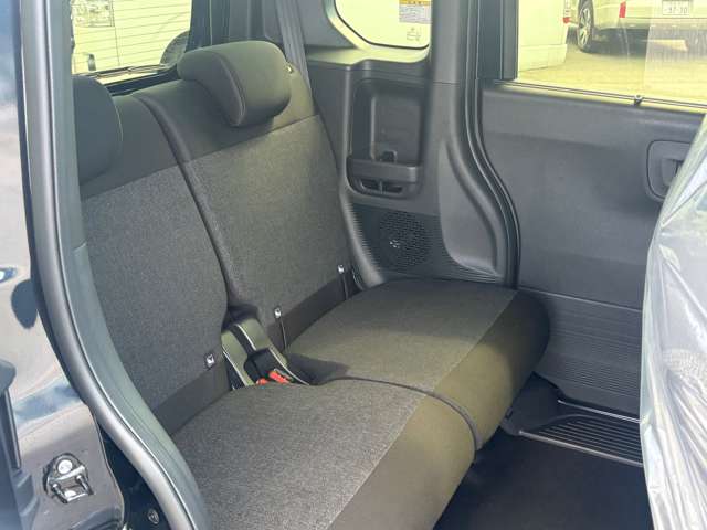 ホンダ Ｎ　ＢＯＸ カスタム ６６０ R8年 (九州・沖縄) 99